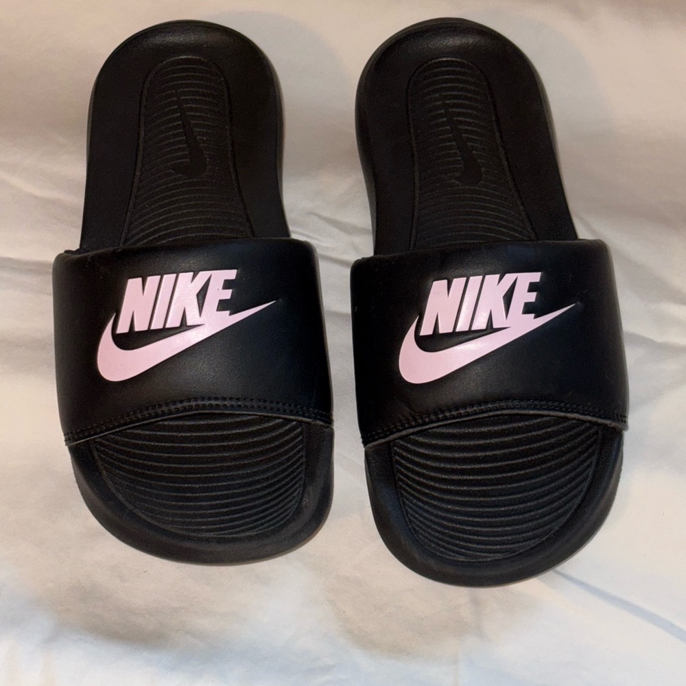 Nike Black Slides with Pink Accents NWOT